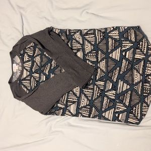 LULA ROE 3/4 sleeves tee triangle patterned